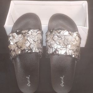 Silver fox fur slides